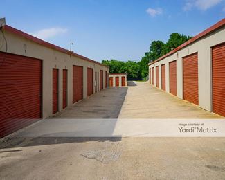 Photo 3 of Ready Now Storage - 5820 Texoma Pkwy, Sherman, TX
