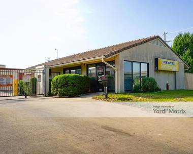 Storage Units for Rent available at 2524 North Frisco Road, Sherman, TX 75090