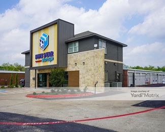 Photo 1 of Five Star Storage - 2511 North Travis Street, Sherman, TX