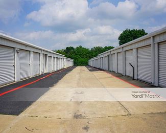 Photo 2 of Five Star Storage - 2511 North Travis Street, Sherman, TX
