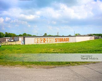 Photo 2 of Spare Room Self Storage - 5009 North FM 1417, Sherman, TX