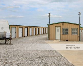 Photo 3 of Four Oaks Storage Center - 33 Well Road, Denison, TX