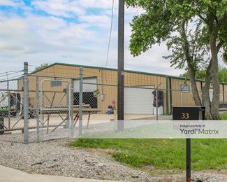 Photo 5 of Four Oaks Storage Center - 33 Well Road, Denison, TX