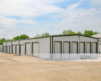 Photo 2 of About Self Storage - 2002 West Morton Street, Denison, TX