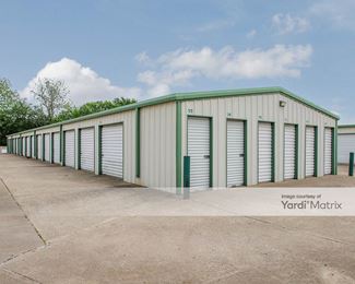 Photo 2 of Premium Storage - 2216 Woodlawn Blvd, Denison, TX