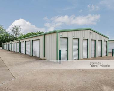 Storage Units for Rent available at 2216 Woodlawn Blvd, Denison, TX 75020