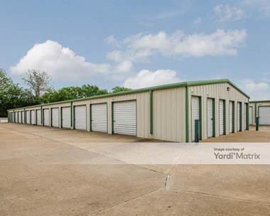 Storage Units for Rent available at 2216 Woodlawn Blvd, Denison, TX 75020