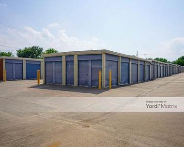 Storage Units for Rent available at 1700 North US Highway 75, Sherman, TX 75090