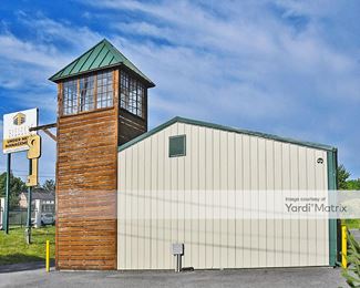 Photo 2 of CubeSmart Self Storage - 1802 North Reading Road, Stevens, PA