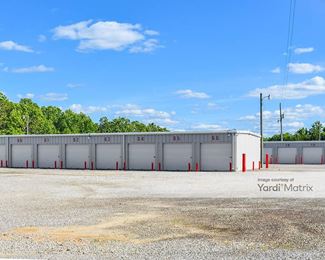 Photo 4 of Serenity Storage - 27002 East Highway 32, Lebanon, MO