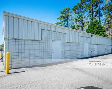 Storage Units for Rent available at 420 Raleigh Road, Henderson, NC 27536