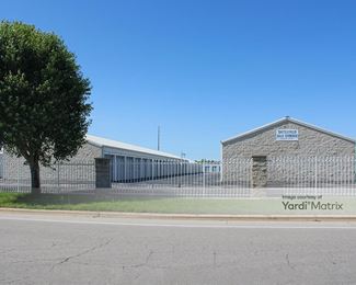 Photo 2 of Battlefield Storage - 2045 West Sunset, Springfield, MO