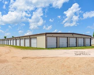 Photo 1 of KO Storage - 1227 West Commercial Street, Lebanon, MO