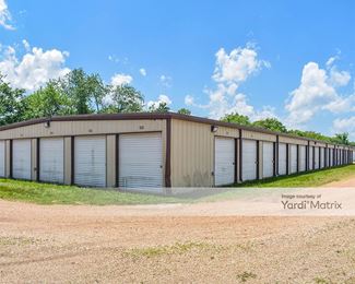 Photo 4 of KO Storage - 1227 West Commercial Street, Lebanon, MO