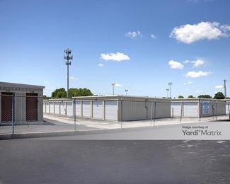 Photo 4 of Bee-s Self Storage - 631 East Harrison Street, Republic, MO