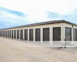 Photo 2 of U-Store 24 - 9242 West 70 Hwy, Durant, OK