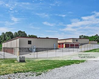 Photo 3 of iStorage - 950 Lancaster Pike, Quarryville, PA