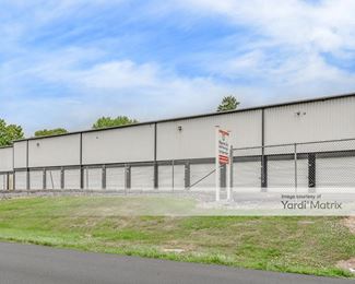 Photo 3 of iStorage - 103 Stone Mill Road, Lancaster, PA