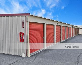 Photo 2 of CubeSmart Self Storage - 340 East Main Street, Leola, PA