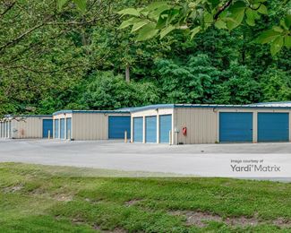 Photo 2 of iStorage - 1350 New Danville Pike, Lancaster, PA