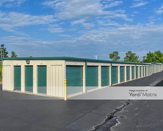 Photo 2 of Glenstone-44 Self Storage - 1640 East Evergreen Street, Springfield, MO