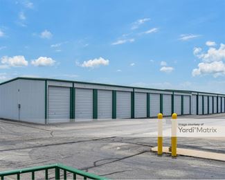 Photo 3 of Foxfire Mini Storage West - 426 West Jackson Street, Willard, MO