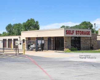 Photo 1 of A1 South Self Storage - 2915 South National Avenue, Springfield, MO