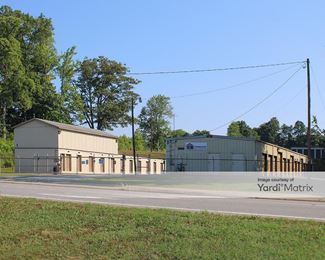 Photo 4 of StorMark Self Storage - 1047 Freeway Drive, Reidsville, NC
