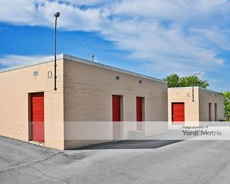 Photo 5 of iStorage - 4353 Oregon Pike, Ephrata, PA