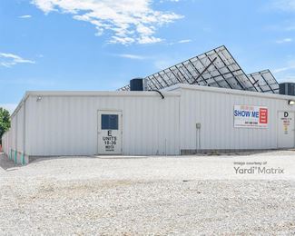 Photo 5 of Show Me Mini Storage - 1989 West Broadway Street, Bolivar, MO