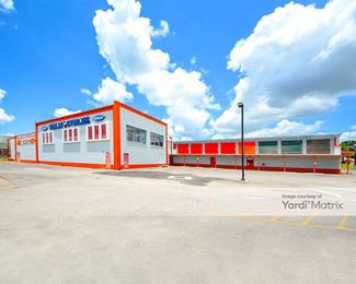 Photo 4 of Texan Storage - 7851 South Loop East, Houston, TX
