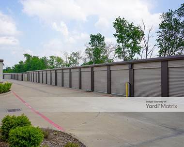 Storage Units for Rent available at 4615 North Travis Street, Sherman, TX 75092