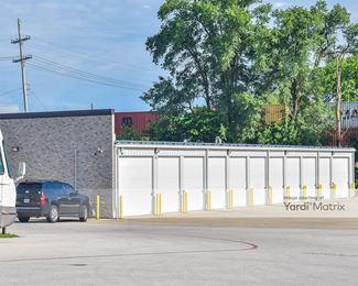 Photo 2 of StorageMart - 1905 North Glenstone Avenue, Springfield, MO