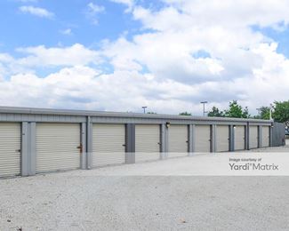 Photo 2 of Extra Space Storage - 328 Center Point Road, San Marcos, TX