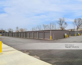 Photo 3 of CubeSmart Self Storage - 2800 South Dixie Avenue, Elizabethtown, KY