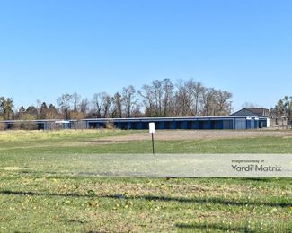 Photo 3 of Waterford Self Storage - 5912 Williams Lake Road, Waterford, MI