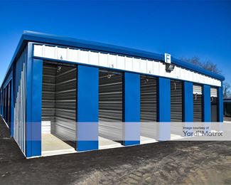 Photo 5 of Waterford Self Storage - 5912 Williams Lake Road, Waterford, MI