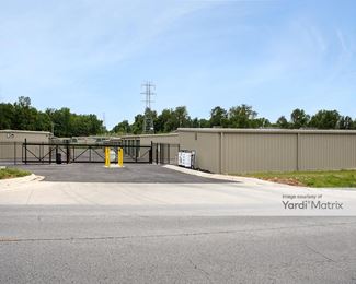 Photo 2 of Backwoods Storage - 2850 West Farm Road 164, Springfield, MO