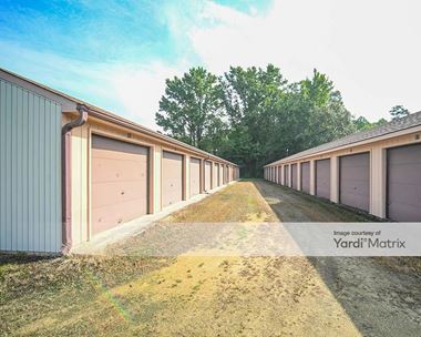 Storage Units for Rent available at 9243 General Mahone Hwy, Waverly, VA 23890