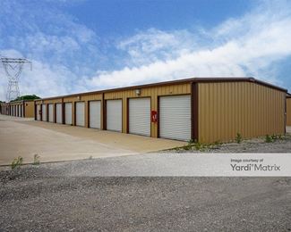 Photo 5 of Elite Self Storage - 1104 County Road 377, Van Alstyne, TX