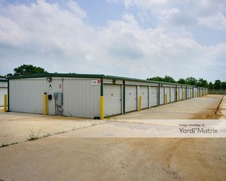 Photo 1 of Whitesboro Storage - 1024 US-377 Hwy, Whitesboro, TX