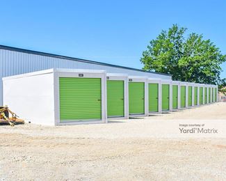 Photo 3 of St Robert Self Storage - 617 Old Route 66, Saint Robert, MO