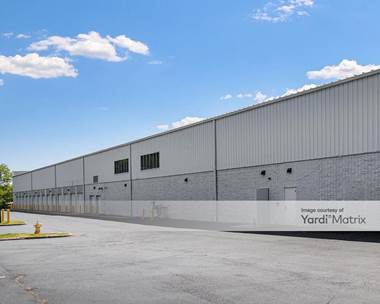 Storage Units for Rent available at 18600 Grand Avenue, Gurnee, IL 60031