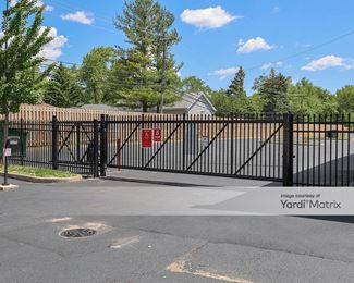Photo 6 of CubeSmart Self Storage - 18600 Grand Avenue, Gurnee, IL