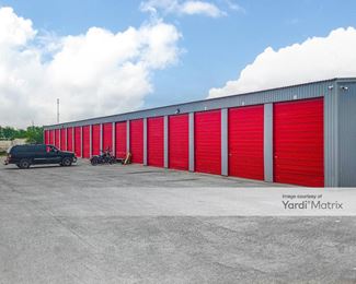 Photo 2 of KO Storage - 16 South Industrial Loop, Midland, TX