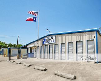 Photo 1 of B-J Boat-Self Storage - 1900 North Tool Drive, Tool, TX