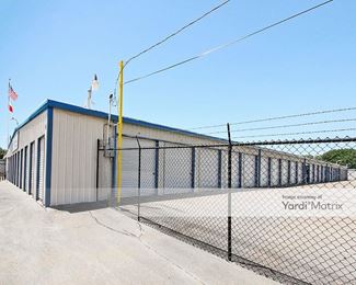 Photo 3 of B-J Boat-Self Storage - 1900 North Tool Drive, Tool, TX