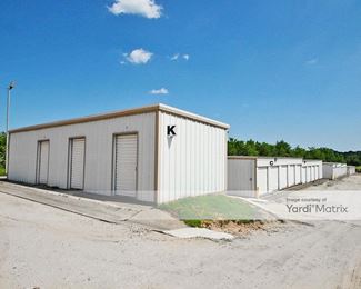 Photo 4 of Storology Storage - 2202 NE Loop 7, Athens, TX