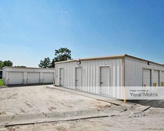 Photo 6 of Storology Storage - 2202 NE Loop 7, Athens, TX