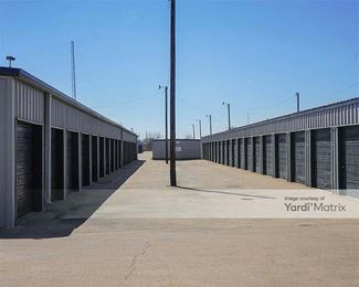 Photo 5 of FreeUp Storage - 2102 South 3rd Street, Mabank, TX